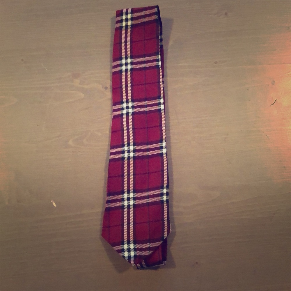 Plaid tie